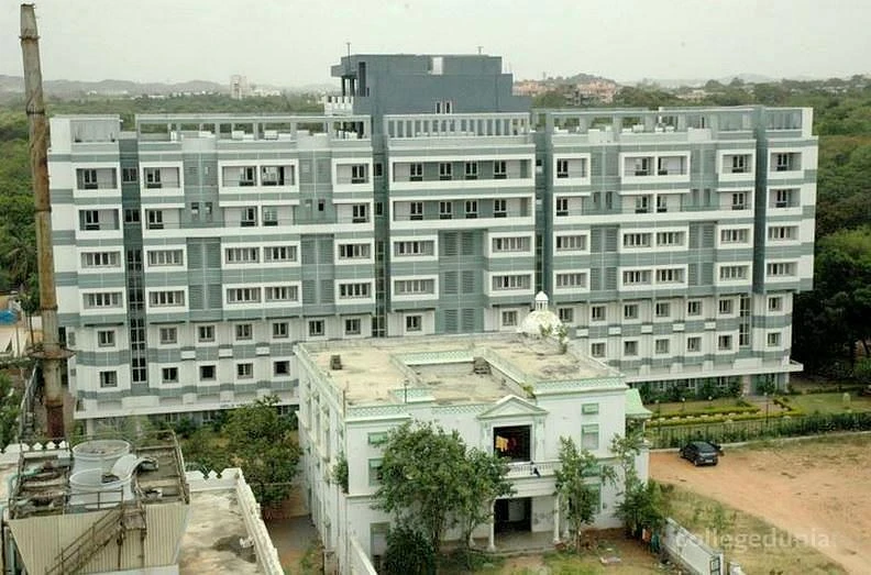 Deccan College of Medical Sciences cover image 2
