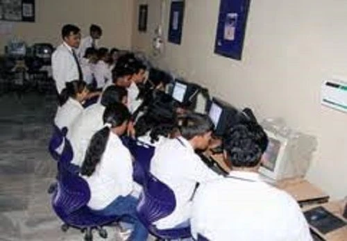 Aizaz Rizvi College of Journalism and Mass Communication (ARCJMC) cover image 5