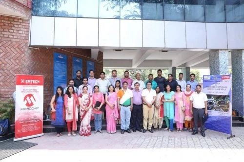 Bharati Vidyapeeth's College of Engineering (BVCOE) campus gallery