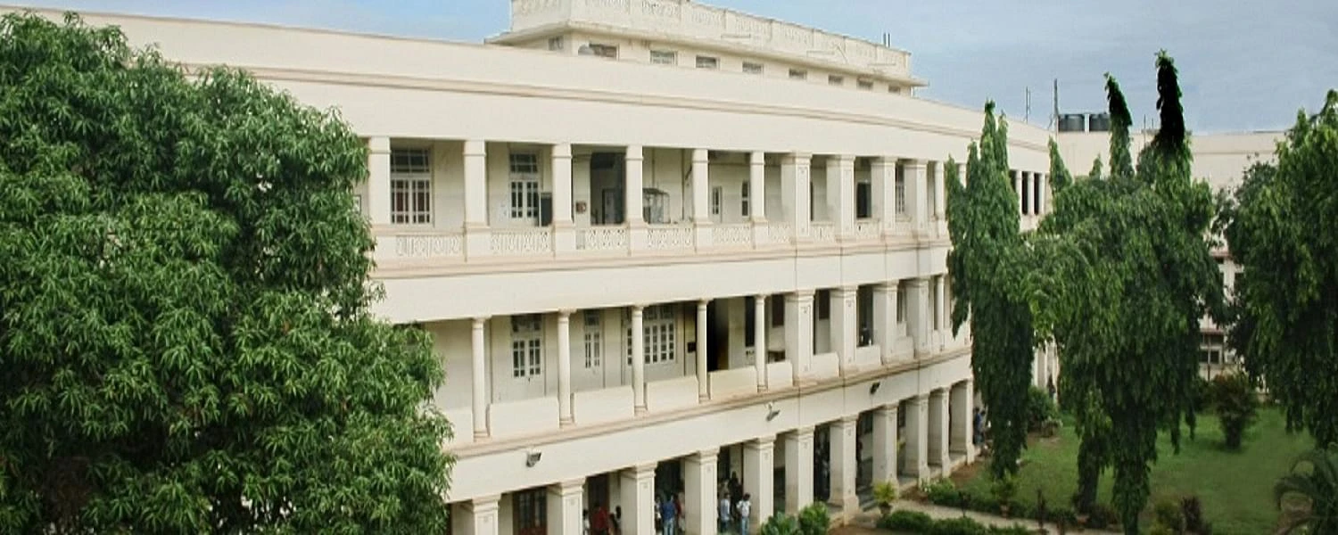Guru Nanak Khalsa College of Arts, Science & Commerce cover image 2