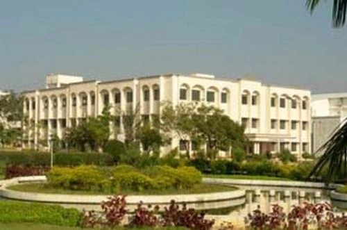 C Abdul Hakeem College of Engineering and Technology (CAHCET) cover image 7