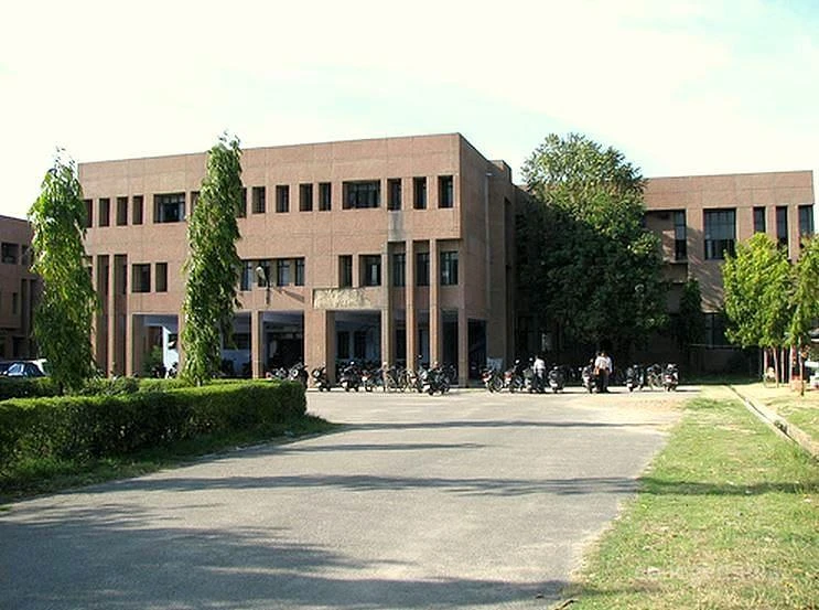 Institute of Engineering and Technology (IET) cover image 2