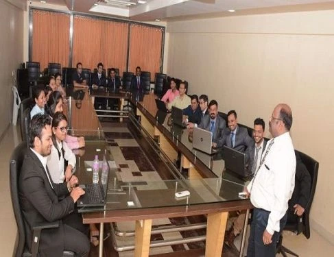 Bharati Vidyapeeth Institute of Management Studies & Research (BVIMSR) cover image 5