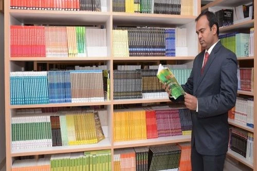 Bharati Vidyapeeth Institute of Management Studies & Research (BVIMSR) cover image 6