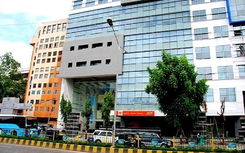 Durgadevi Saraf Institute of Management Studies (DSIMS)