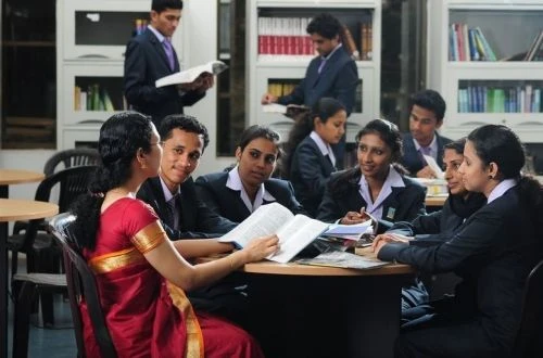 Farook Institute of Management Studies (FIMS) cover image 4