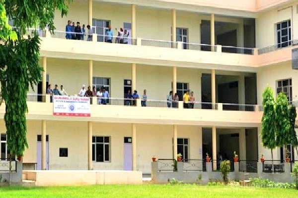 Gujranwala Guru Nanak Institute of Management and Technology (GGNIMT) cover image 2