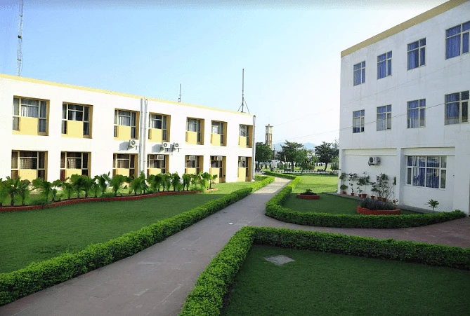 Indo Global College of Management and Technology cover image 2