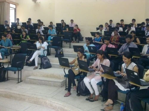 Indus Business Academy (IBA) cover image 4