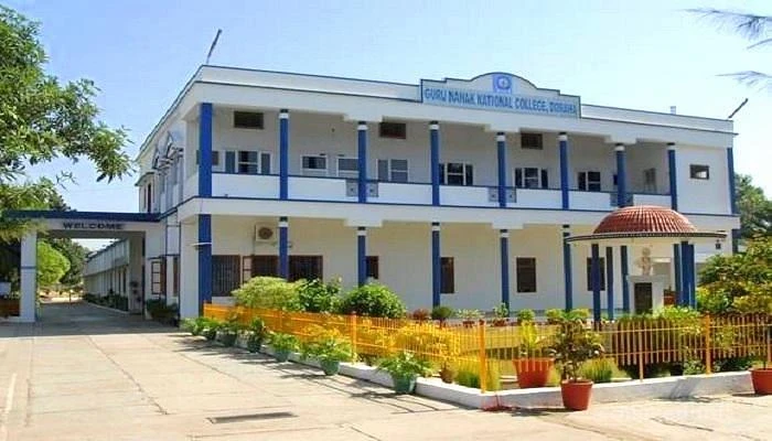 Guru Nanak National College cover image 2