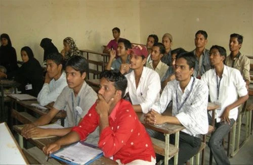 HJ Thim College of Arts and Science cover image 7