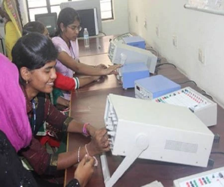 Bankatlal Badruka College For Information Technology (BBCIT) cover image 4