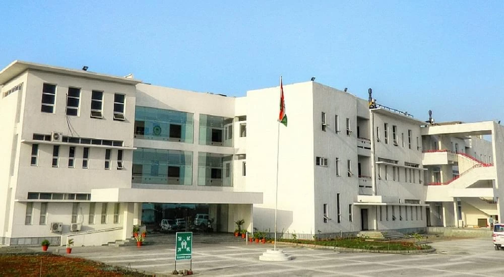 IIT Indore - Indian Institute of Technology (IITI) cover image 2