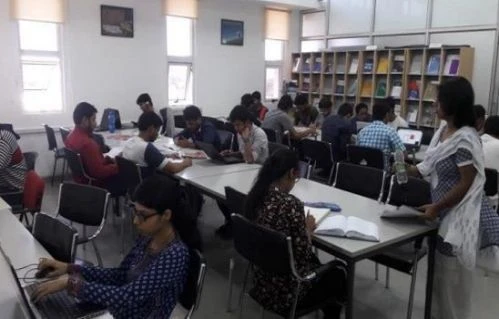 IIT Indore - Indian Institute of Technology (IITI) cover image 6