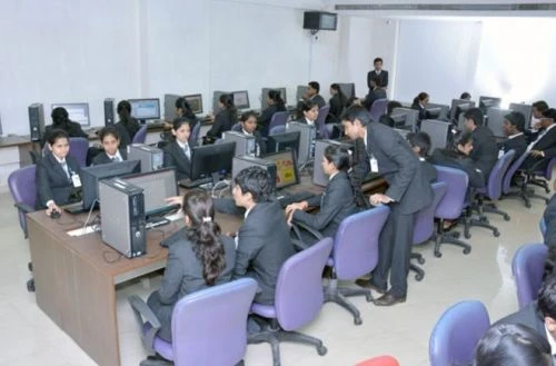 Aruna Manharlal Shah Institute of Management & Research (AMSIMR) cover image 2