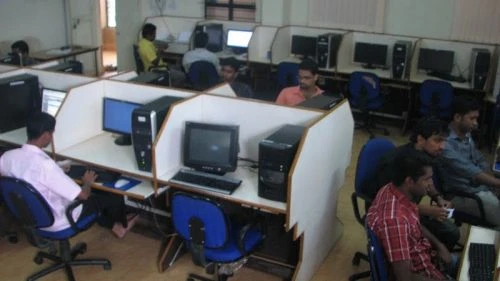 College of Engineering (CEM) Munnar cover image 2