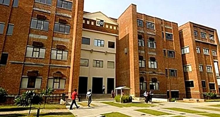 IILM Undergraduate Business School (IILM UBS) campus