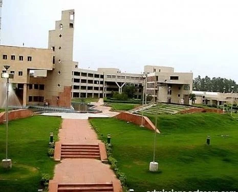 Amity Institute of Biotechnology (AIB) cover image 6