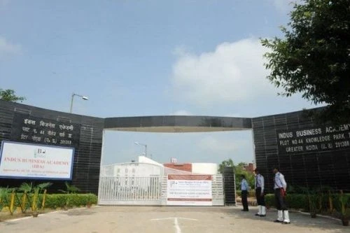 Indus Business Academy (IBA) cover image 7