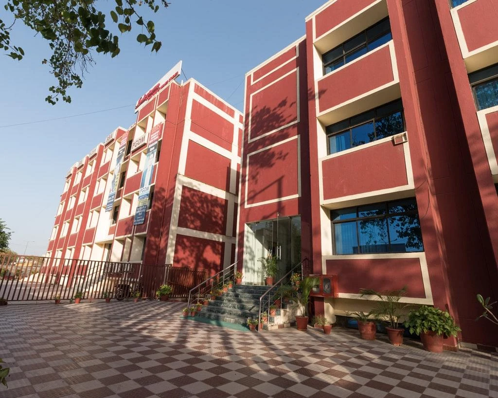 Indirapuram Institute of Higher Studies (IIHS) cover image 2
