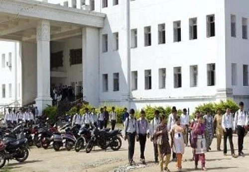 Tamil Nadu Agricultural University, Agricultural College and Research Institute cover image 2
