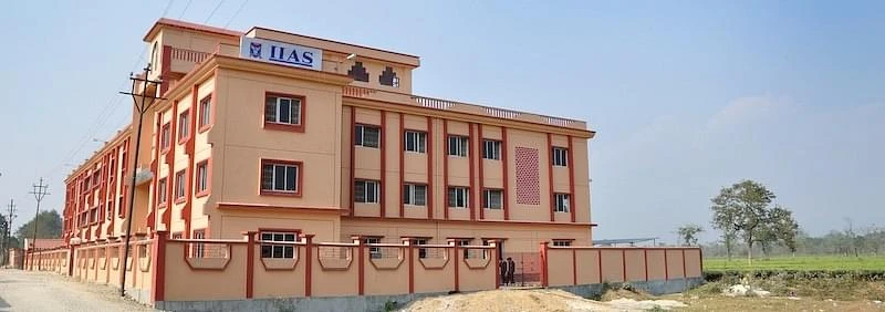 IIAS School of Management cover image 2