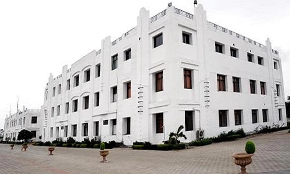 Indore Indira Business School - (IIBS) cover image 2