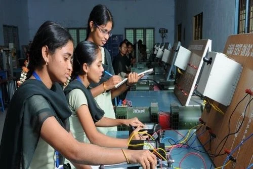 Chintalapudi Engineering College (CECG) cover image 5