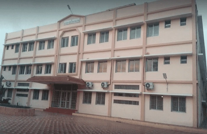 Gopabandhu Ayurveda Mahavidyalaya (GAM) cover image 2