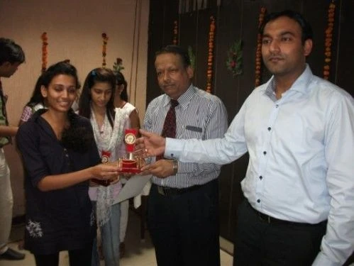 IIMT Group of Colleges campus gallery