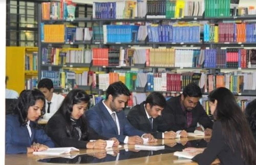 IFIM College cover image 3