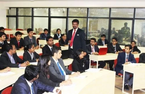 IFIM College cover image 4