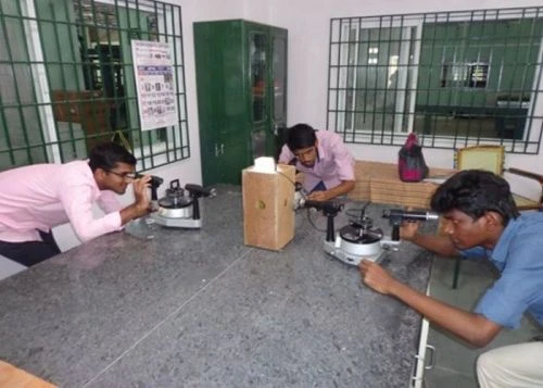 Indian Institute of Handloom Technology - (IIHT) cover image 6