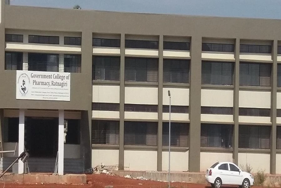 Government College of Pharmacy cover image 2