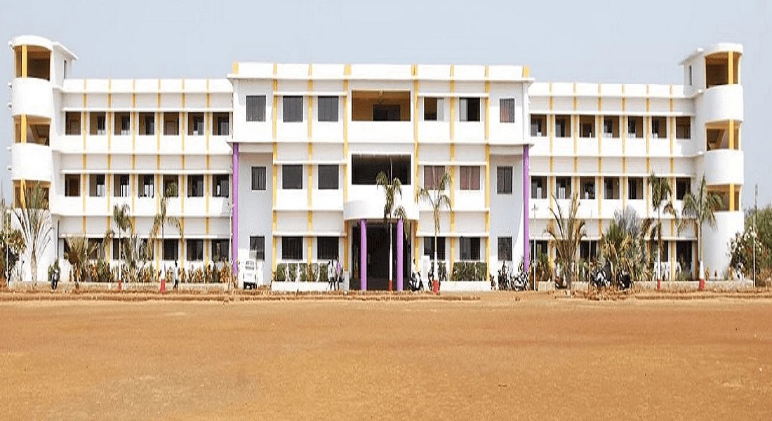 Indira Institute of Pharmacy Sadavali cover image 2