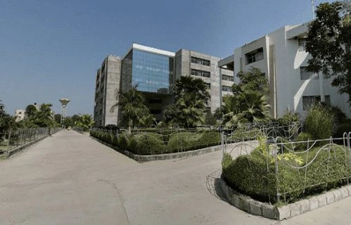 Indus University,  Institute of Sciences Humanities & Liberal Studies (ISHLS) cover image 3