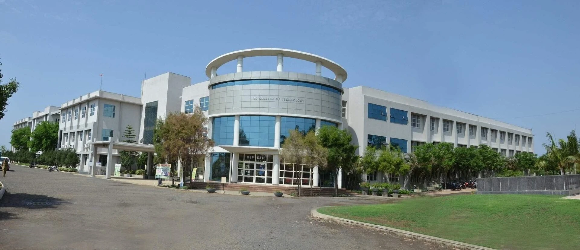 IES University cover image 2