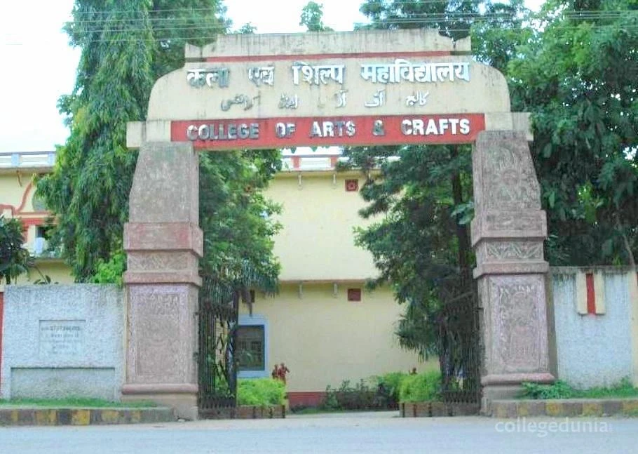 College of Arts and Crafts cover image 2