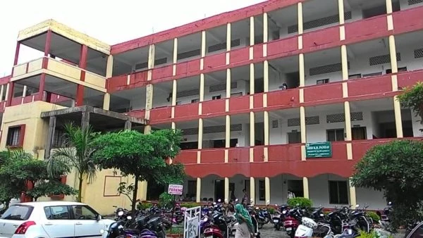 Shri. K. R. Pandav Institute of Pharmacy cover image 1