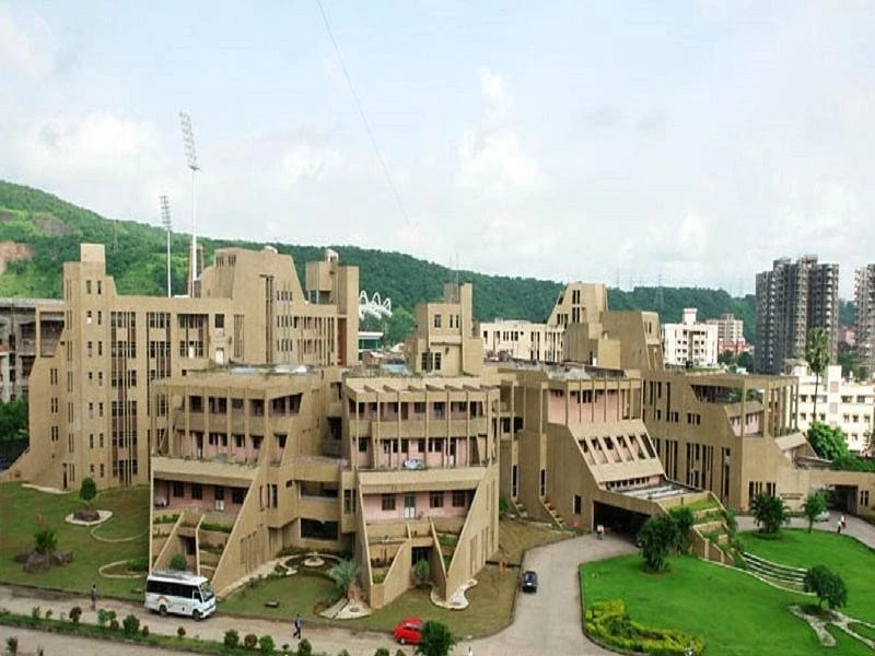 DY Patil University School of Dentistry cover image 2