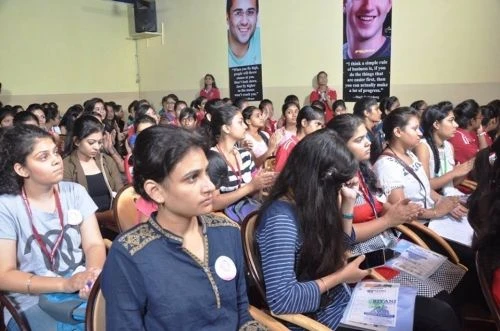 Biyani Girls College - (BGC) cover image 6