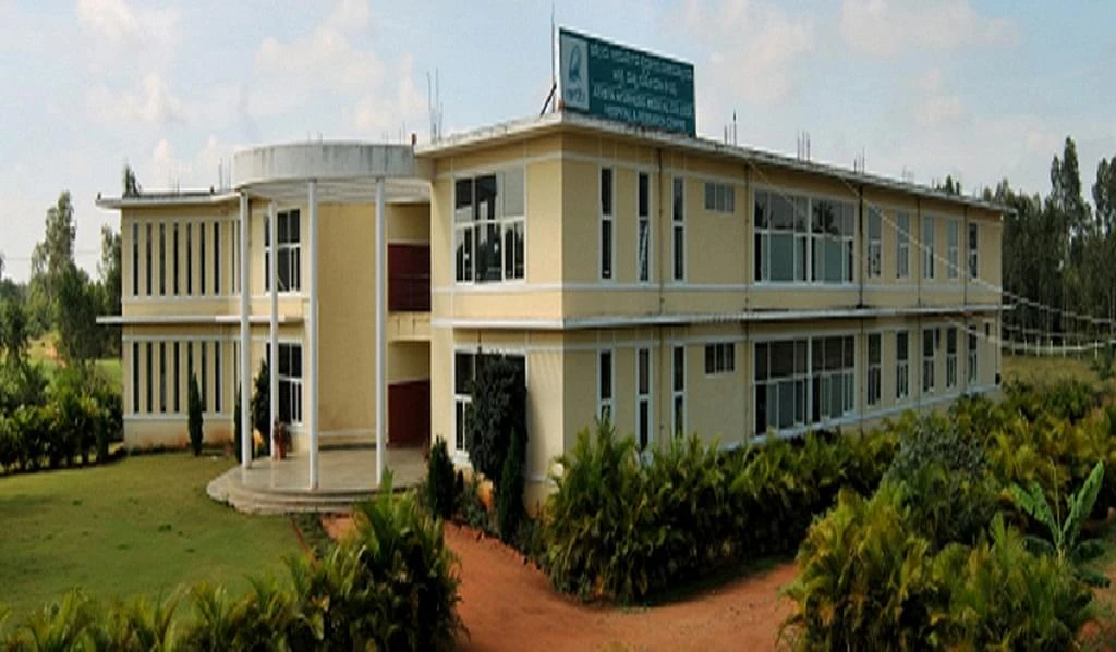 Indian Institute of Ayurvedic Medicine and Research - (IIAMR) cover image 2
