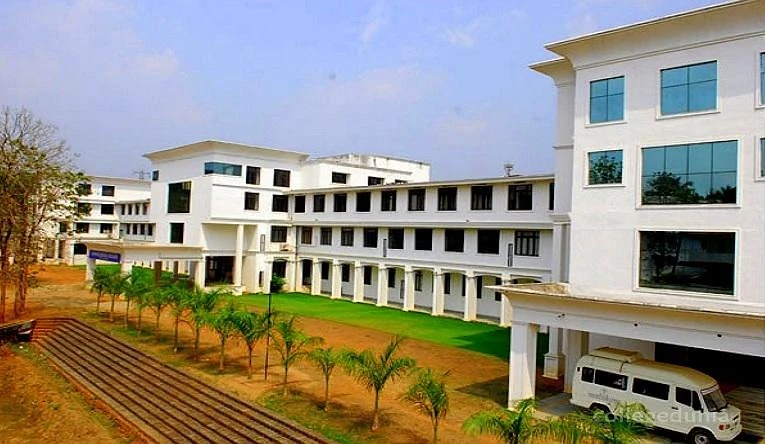 Annoor Dental College and Hospital cover image 2