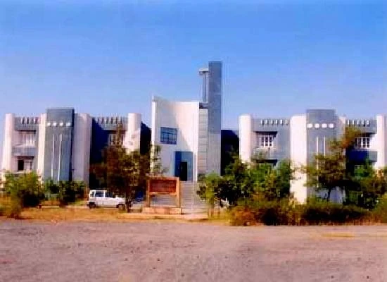 CK Pithawalla Institute of Pharmaceutical Science and Research cover image 2