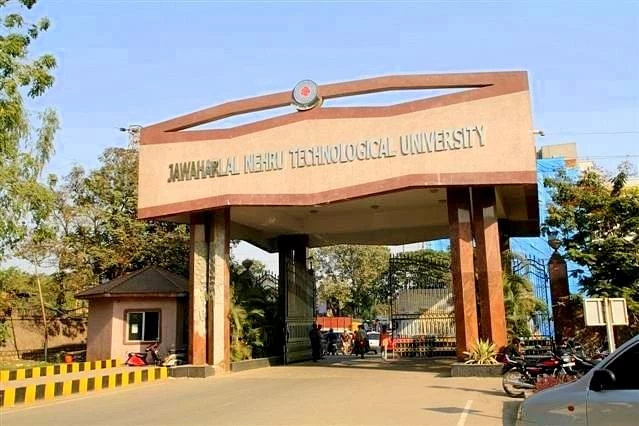 Global College of Pharmacy (GCP) cover image 2