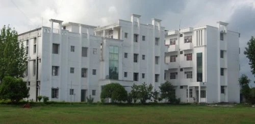 Himachal Institute of Pharmacy cover image 6
