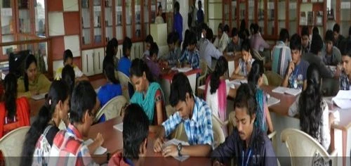 Ideal College of Pharmacy cover image 6