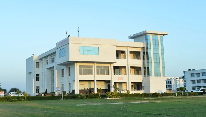 Geeta University campus