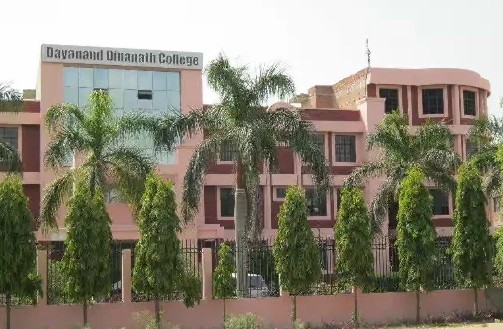 Dayanand Dinanath Institute of Technology (DDIT) campus