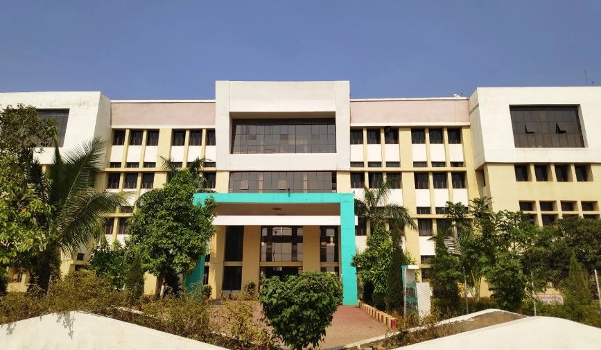 Shri Shankaracharya Institute of Professional Management and Technology (SSIPMT) campus